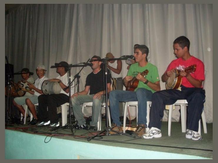 Grupo Tô Di Boua